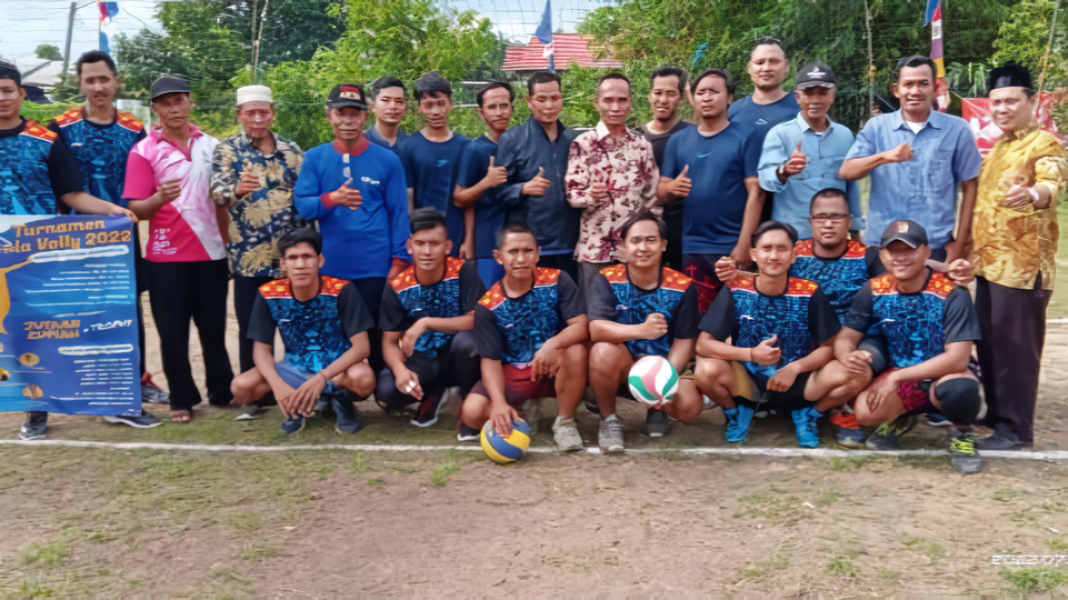 Voli Satukan Kekompakan Warga Karang Dapo