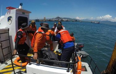 Tragedi Penyeberangan di Selat Bali