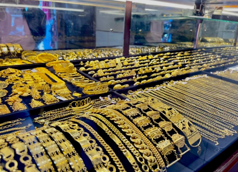 Harga Emas 24K Tembus Rp2,08 Juta, Kenaikan Tipis Warnai Pasar Hari Ini