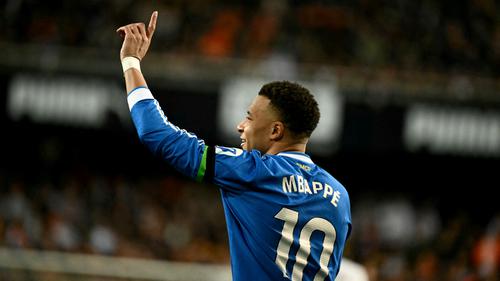 Alasan Kylian Mbappe Pilih Pemulihan Konservatif Hindari Operasi Lututnya