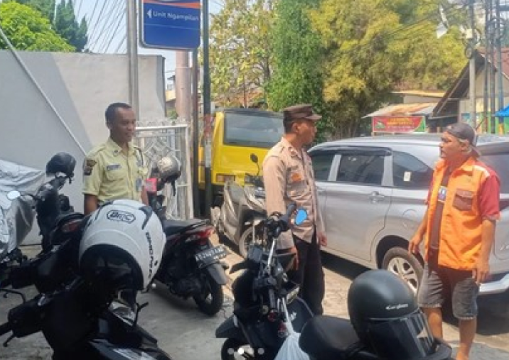 Patroli Dialogis Polsek Gedangan di Bank BRI: Upaya Preventif Cegah Pencurian Kendaraan