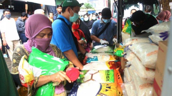 Kepedulian Melalui Penyaluran Bantuan Sosial di Padang Panjang
