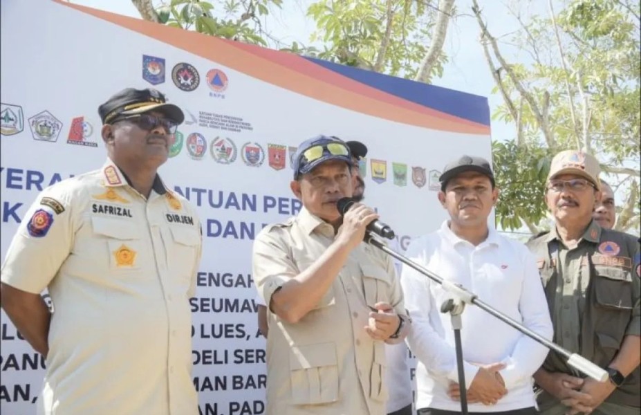 Pemerintah Salurkan Bantuan Rumah Rusak Akibat Banjir dan Longsor di 24 Kabupaten/Kota Aceh