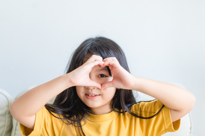 7 Jenis Makanan yang Perlu Dibatasi Agar Mata Tetap Sehat dan Tajam