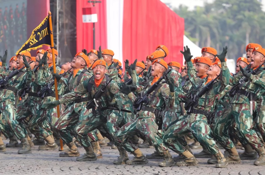 TNI Kerahkan Puluhan Ribu Prajurit Amankan Natal Tahun Baru Nasional