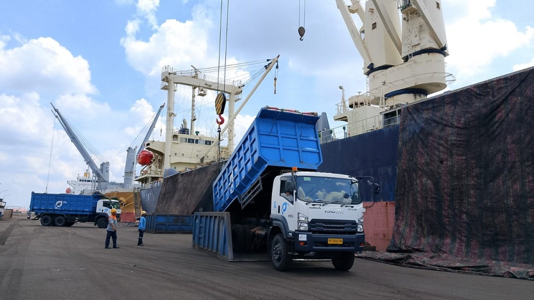 Logistik Kunci Sukses Distribusi Green Coke Industri Strategis