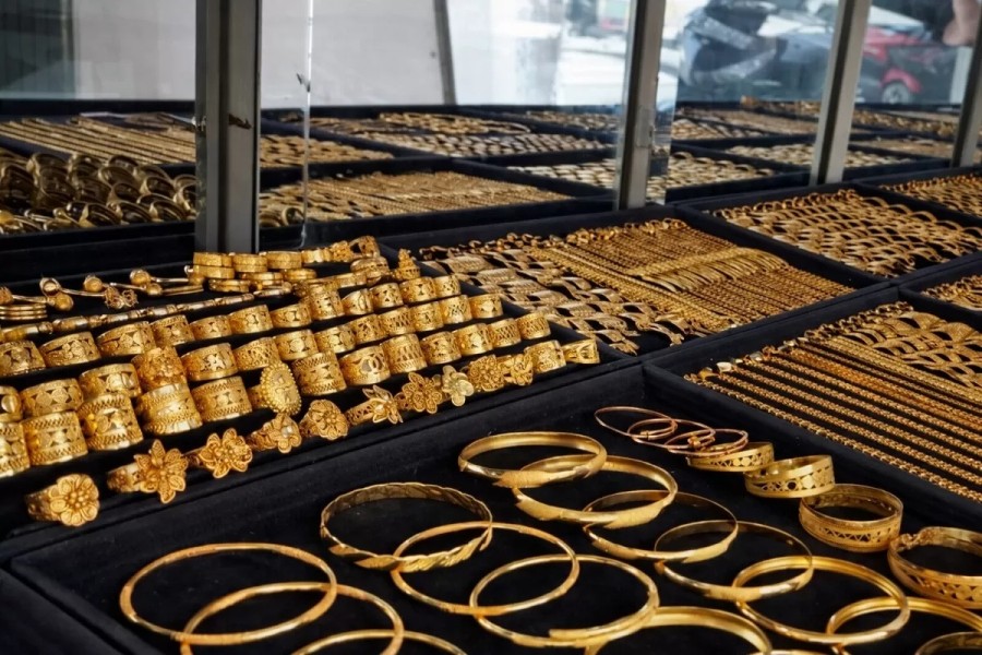 Harga Emas Perhiasan Hari Ini 1 April 2026 Mengalami Kenaikan Tipis di Pasar Lokal