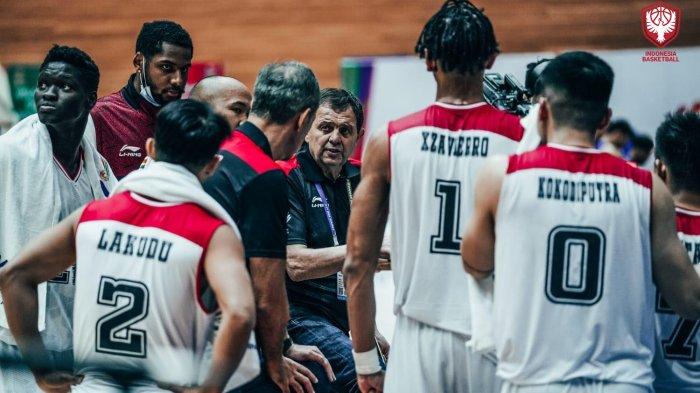 Pelatih Timnas Bola Basket Indonesia Masih Menunggu Keputusan Perbasi: Masa Depan Johannis Winar di Tengah Ketidakpastian