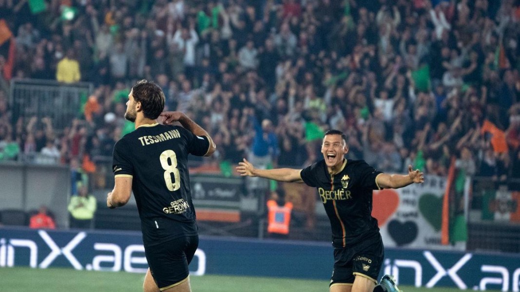 Serie A Italia 2024-2025: Genoa Tumbangkan Venezia dengan Skor Meyakinkan 2 0