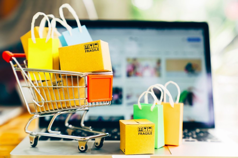 Pajak Pedagang Online: Ini Tiga Poin Penting yang Harus Diketahui