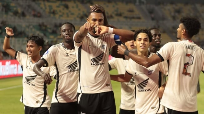 Erick Thohir: Yuran Fernandes Dilarang Berkompetisi di Sepak Bola Indonesia Selama Satu Tahun