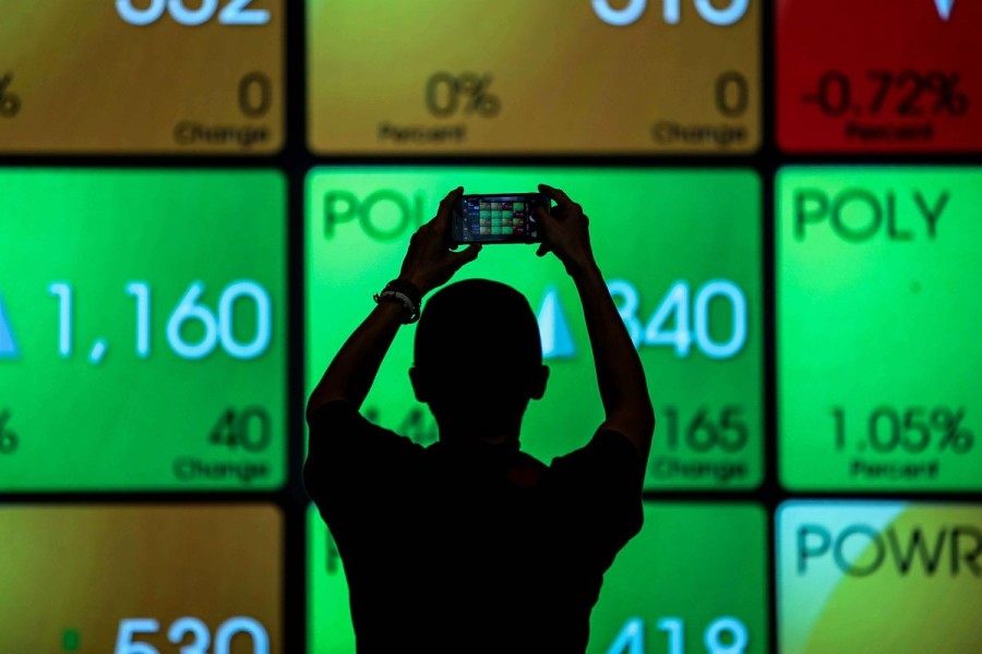 Penguatan IHSG Awal Pekan, Investor Asing Selektif Memburu Saham Potensial Unggulan