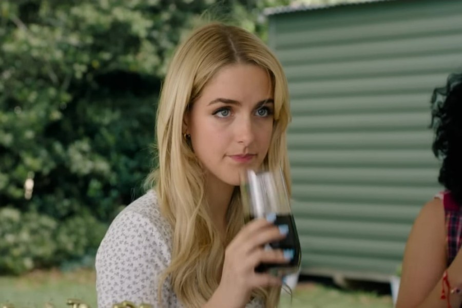 ‘Regretting You’: Kisah Cinta, Kehilangan, dan Penyesalan