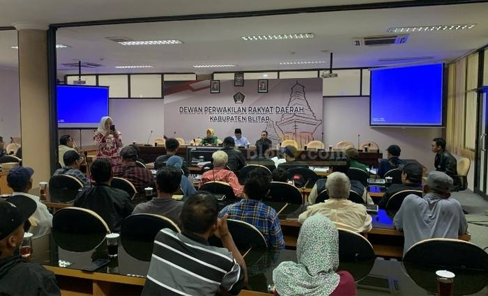 DPRD Kabupaten Blitar Tekankan Optimalisasi PAD dari Sektor Pertambangan di Tengah Aspirasi Warga