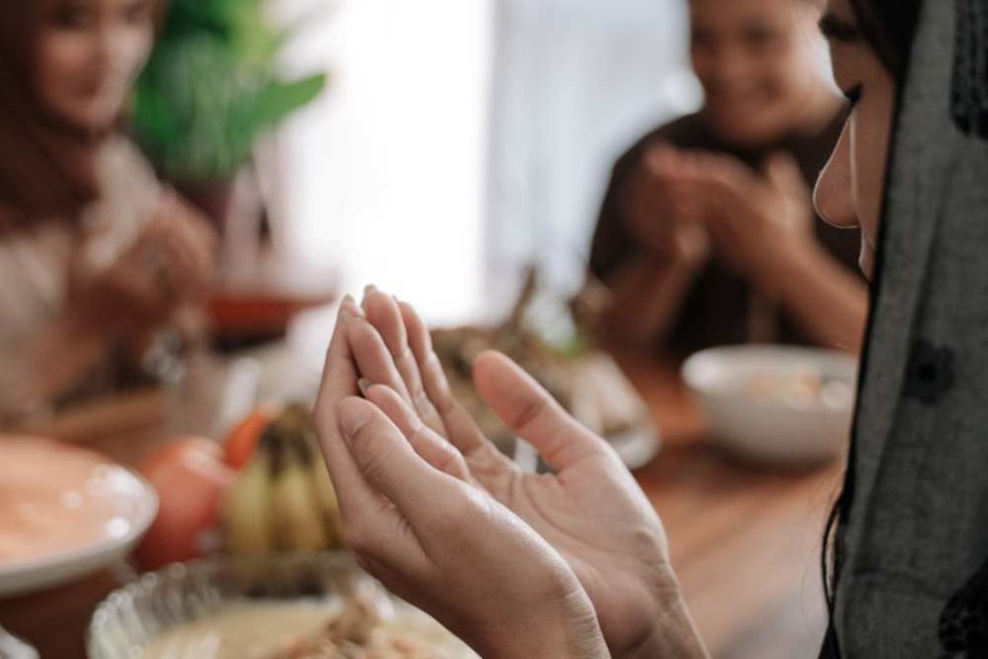 Jadwal Berbuka Puasa di Jakarta Hari Pertama Ramadhan 1447 Hijriah