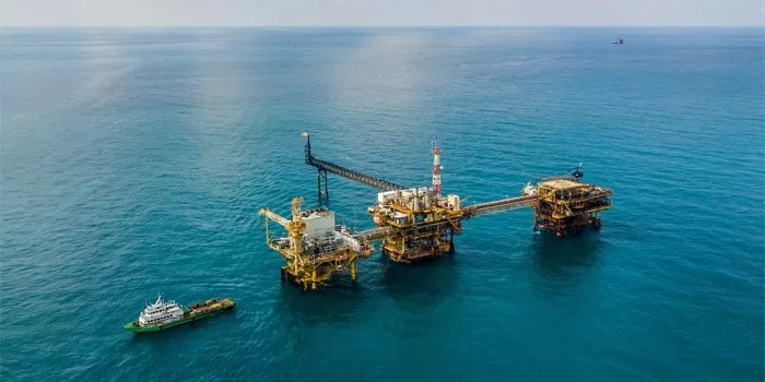 Harga Minyak Global Melemah Menjelang Dialog Diplomatik Amerika Serikat dan Iran