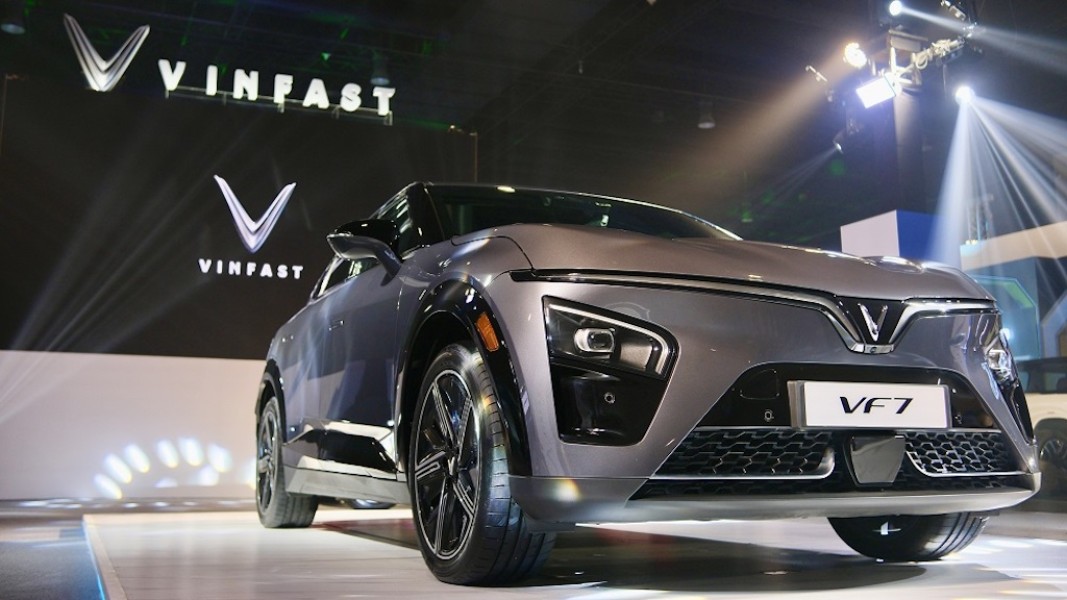 Vinfast VF7 Siap Tampil Perdana di GIIAS, Bawa Teknologi Terkini dan Desain Setir Kanan