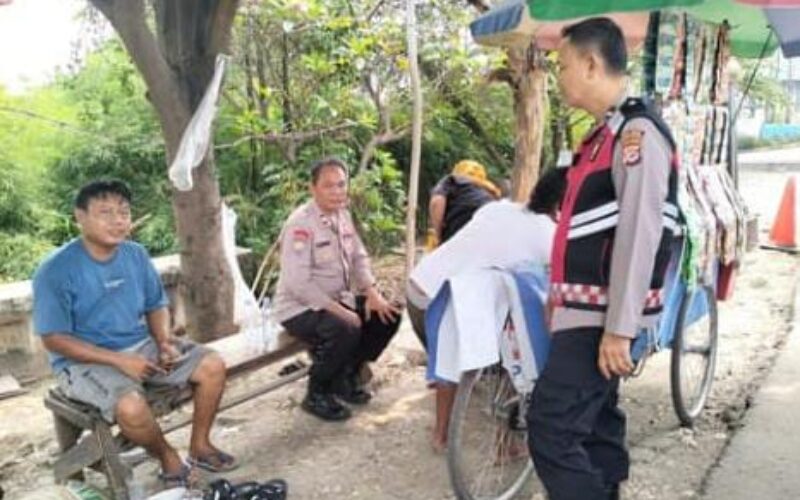 Polsek Telukjambe Barat Laksanakan Patroli Harkamtibmas di Pos Satpam PT Jasa Marga Tollroad Maintenance