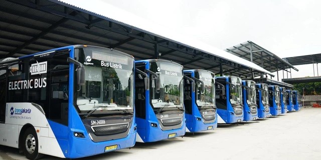 Transjakarta dan Jakarta Bersiap Capai Target 10.000 Bus Listrik 2029