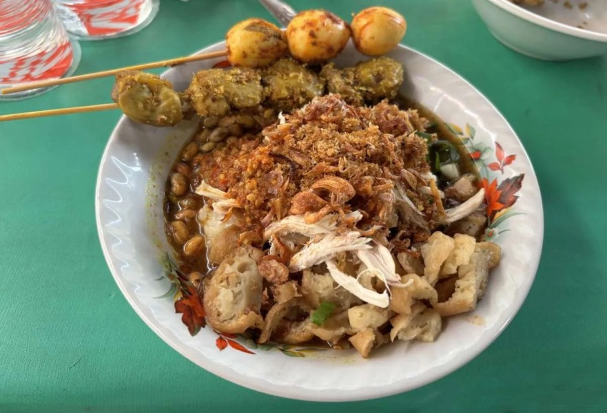 Rekomendasi Bubur Ayam Bandung Legendaris Enak Wajib Dicoba
