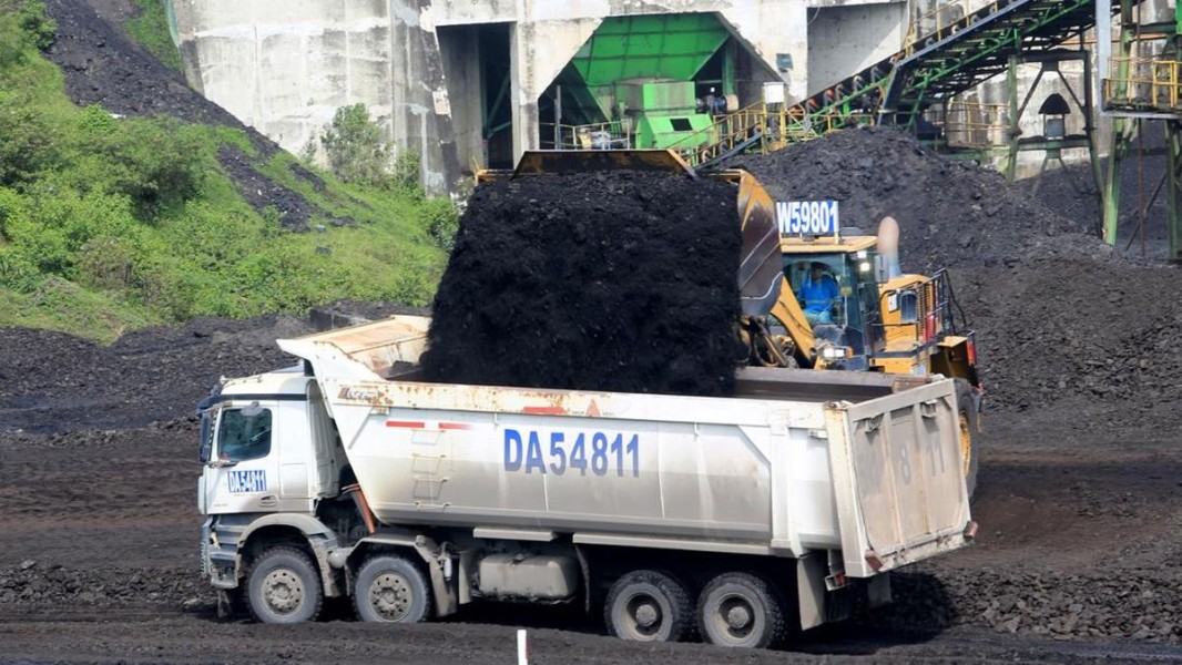 Kebijakan Trump dan Indonesia Angkat Harga Batu Bara Tertinggi Setahun Global