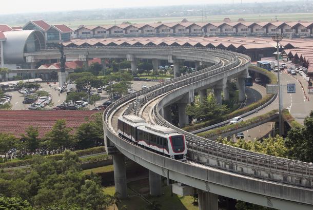 Skytrain Bandara Soetta Berhenti Operasi Sementara, Transportasi Alternatif Disiapkan