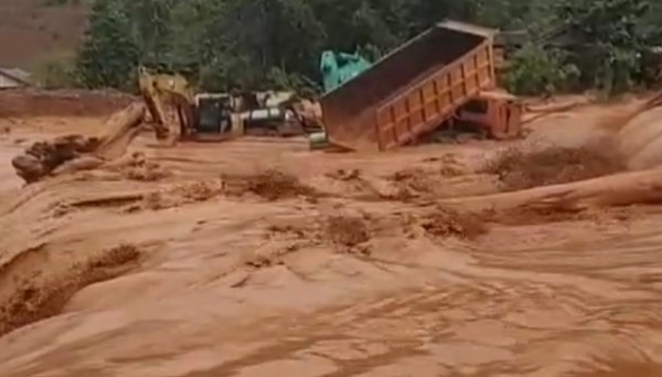 Banjir Bandang Kembali Terjang Morowali, Walhi Desak Moratorium Tambang Nikel