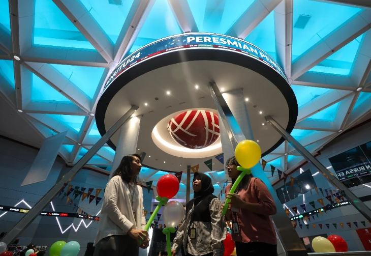 Saham Perbankan Melonjak, IHSG Tembus Level 6.500 pada Penutupan Sesi I BEI