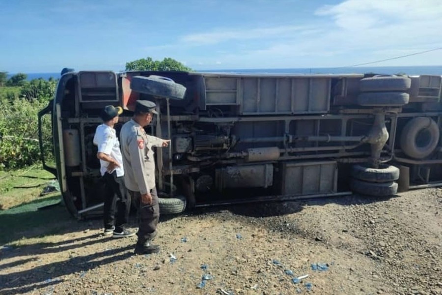 Kecelakaan Maut Bus Perusahaan Tambang di Sumbawa, Dua Karyawan Tewas, Sembilan Luka Berat.