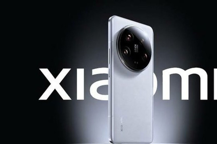 Xiaomi 15 Ultra Resmi Diluncurkan: Kamera Periskop 200MP dan Snapdragon 8 Elite Hadir untuk Pengalaman Terbaik