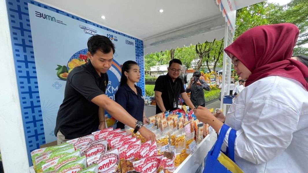 Rumah Keripik Azzahra dari Kotamobagu Berpartisipasi di Bazaar UMKM BRIliaN: Strategi UMKM Lokal untuk Tembus Pasar Nasional