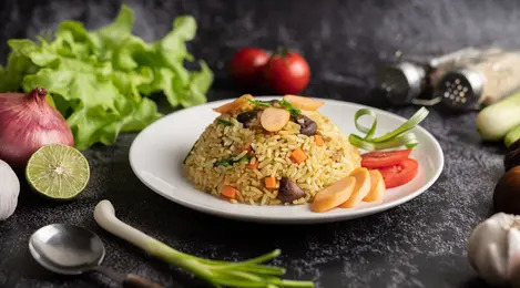 5 Rekomendasi Nasi Goreng Terkenal Enak di Jakarta yang Selalu Diburu Pecinta Kuliner