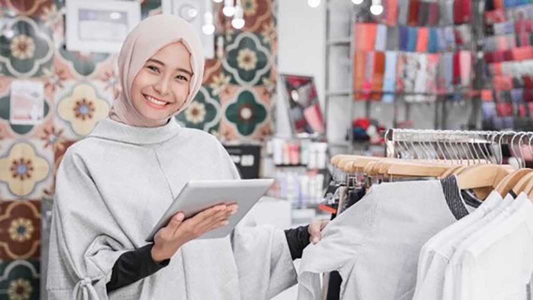 Intip Tren Fashion Gen Z 2025 yang Sedang Hits