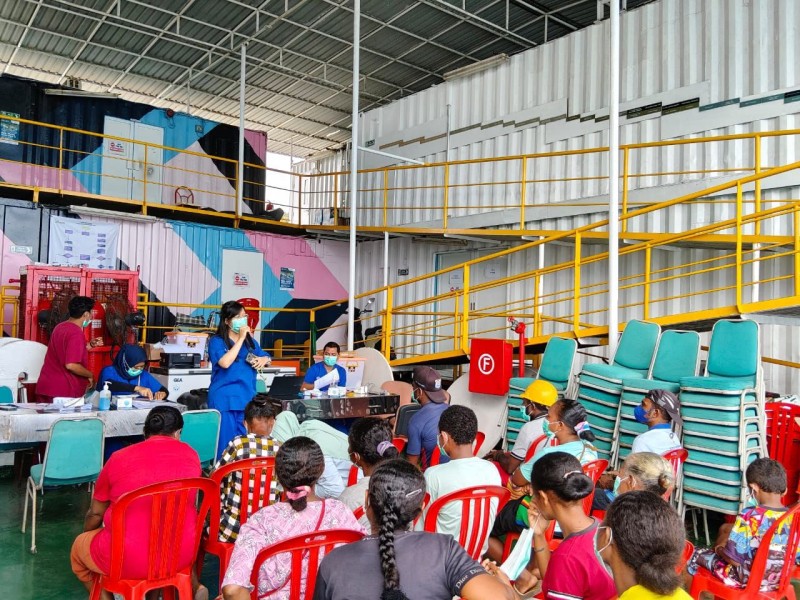 PIS Layani Program Kesehatan Terapung Bersama doctorSHARE di Raja Ampat