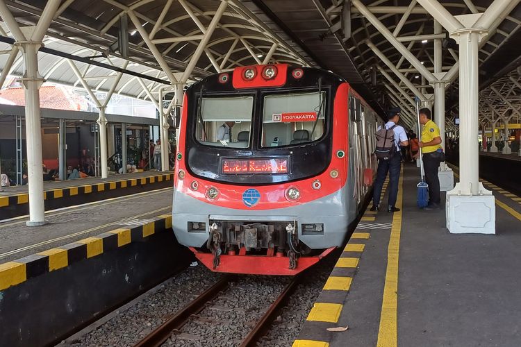 Update Lengkap Jadwal Keberangkatan KRL Jogja-Solo Hari Ini
