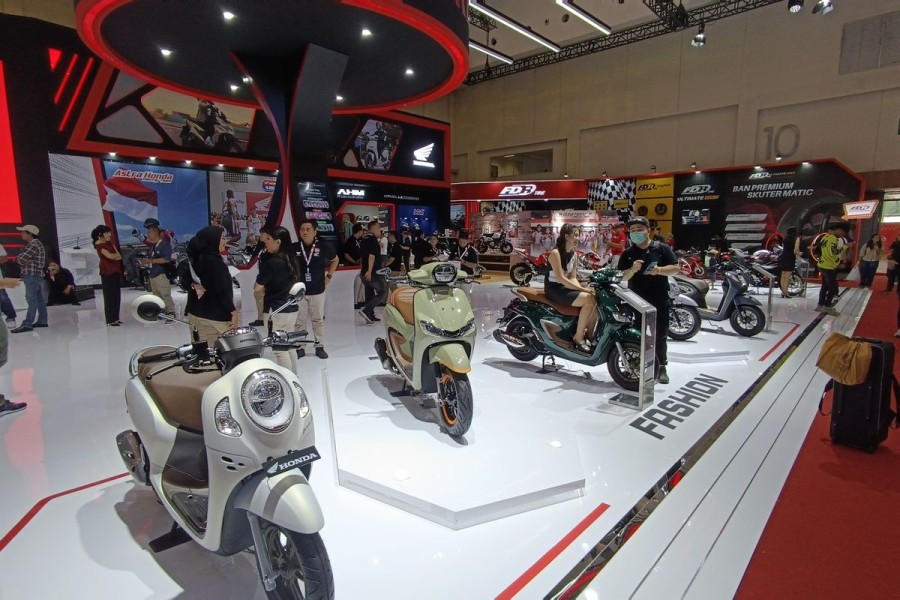 Pasar Sepeda Motor Mulai Bergairah, Penjualan Oktober Tembus Ratusan Ribu Unit