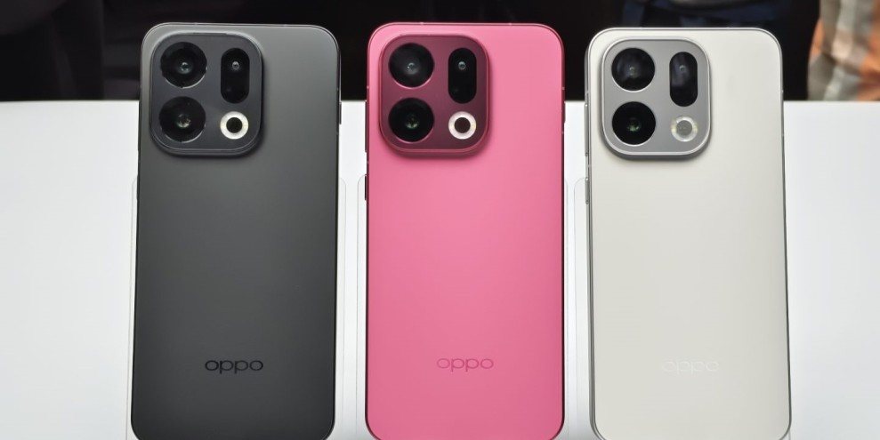 Smartphone Oppo Find X9 Ultra Tampilkan Inovasi Kamera dan Layar Terbaru