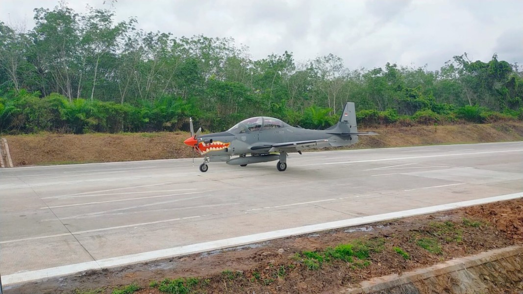 Hutama Karya Siapkan Tol Trans Sumatera untuk Pendaratan Pesawat Tempur Strategis