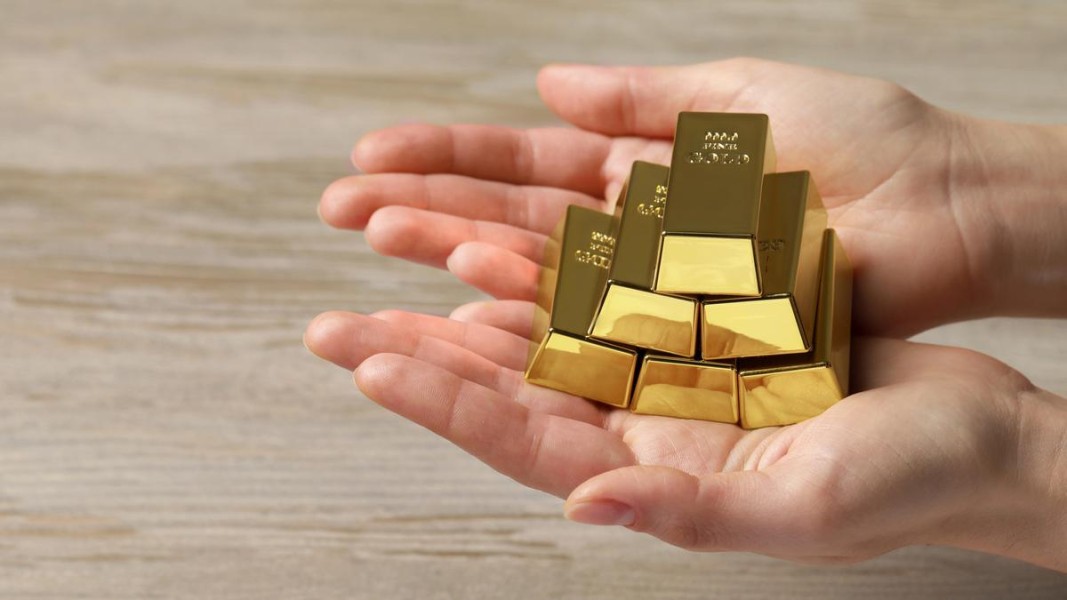 Investasi Emas di Usia Muda: 5 Tips yang Harus Kamu Ketahui