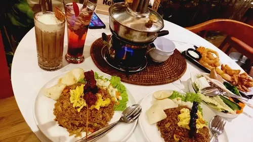 Rekomendasi Tempat Makan Enak Dekat Balai Kota Solo Favorit Wisata Kuliner 2026