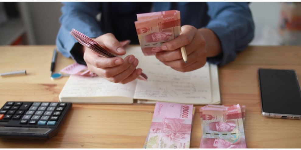 Fee Based Income adalah: Unsur, Sumber, dan Keuntungannya