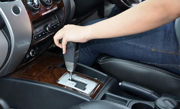 Apa Itu Transmisi Tiptronic? Penjelasan Detail dan Lengkap tentang Sistem Transmisi Otomatis yang Lebih Dinamis