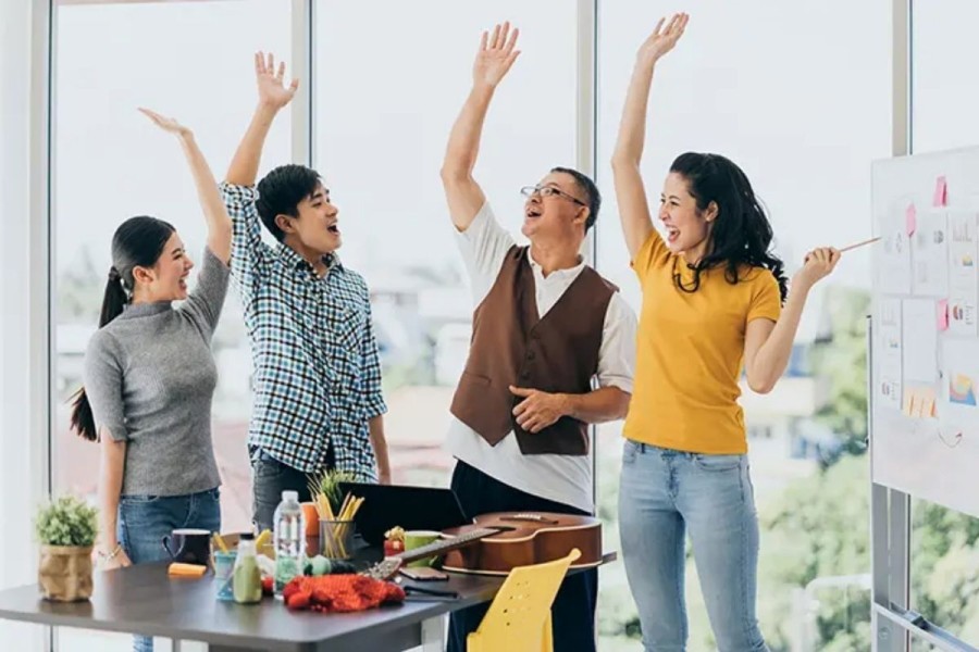 5 Tips Sederhana Agar Hari Kerja Anda Terasa Lebih Menyenangkan