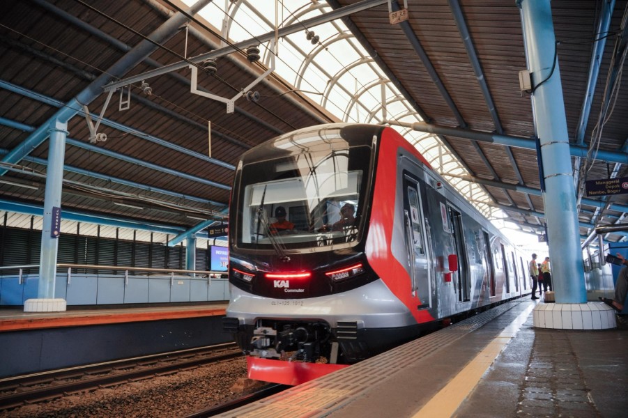 KAI Commuter Tambah 11 Rangkaian KRL Layani Jabodetabek