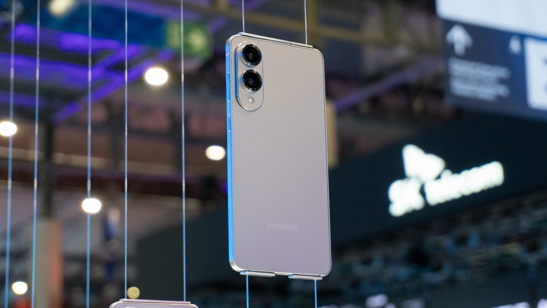 Samsung Galaxy S25 Edge: Smartphone Ultra Ramping dengan Kecerdasan AI