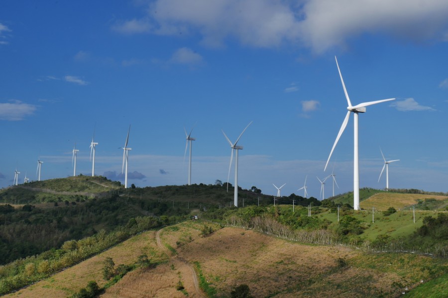 Transisi Energi di ASEAN Tersendat, IESR: Peningkatan Penggunaan Energi Fosil Mengancam Masa Depan