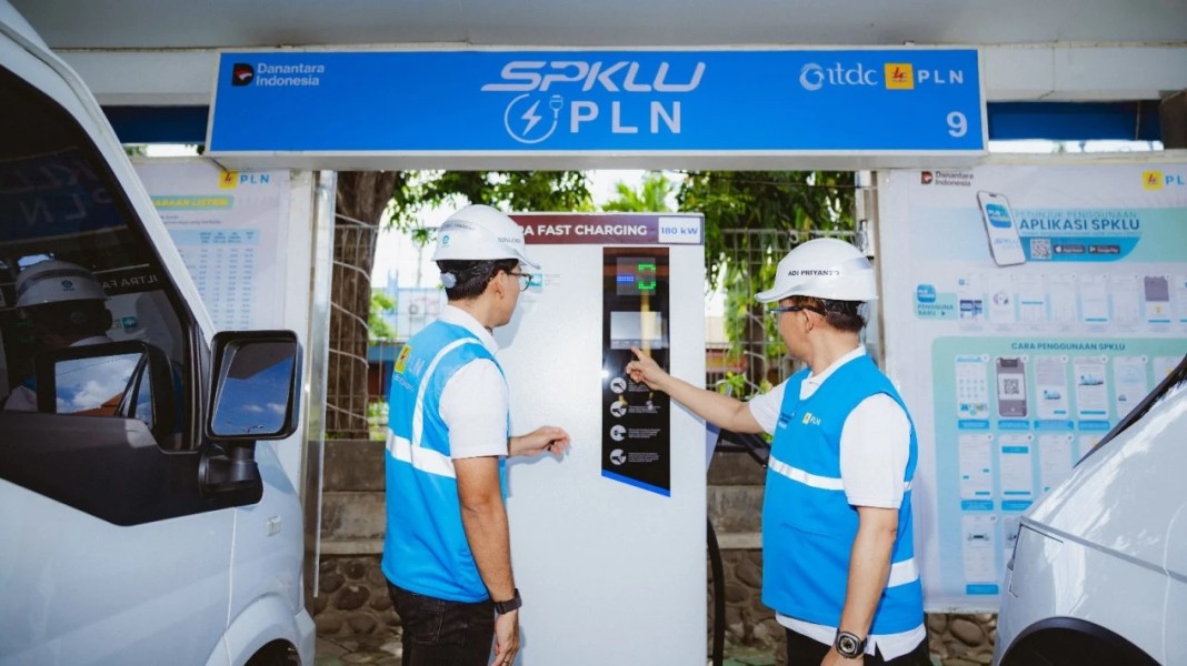 PLN Pastikan Perjalanan Kendaraan Listrik Aman Jelang Lebaran 2026
