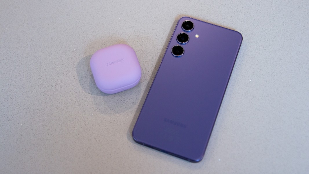 Samsung S24 Plus Jadi Pilihan Hemat Bulan Ini