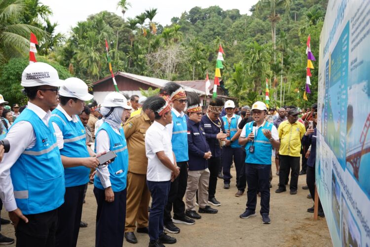 ESDM dan PLN Perluas Jangkauan Listrik Papua