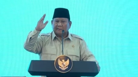Presiden Prabowo Subianto Berikan Penghargaan Tertinggi di Tengah Groundbreaking 1.179 SPPG di Jakarta